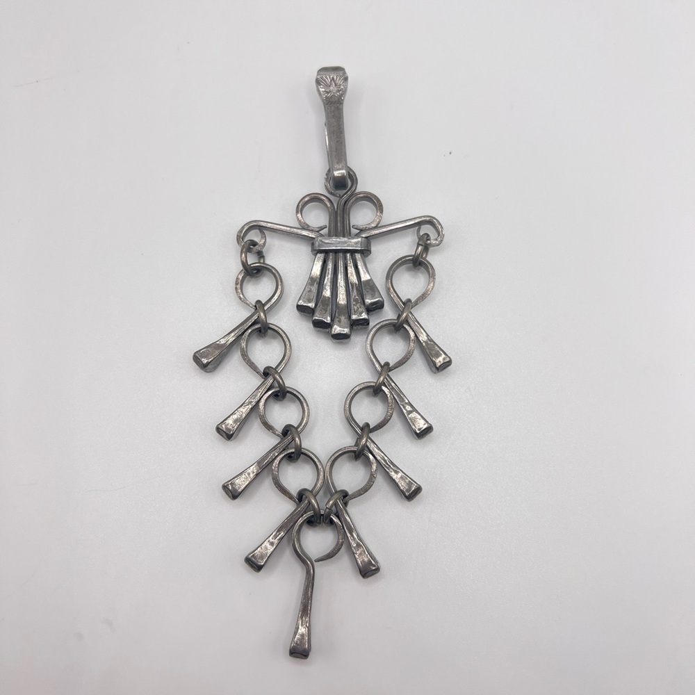 Vintage Brutalist Artisan Horseshoe Pendant Necklace Silver Tone